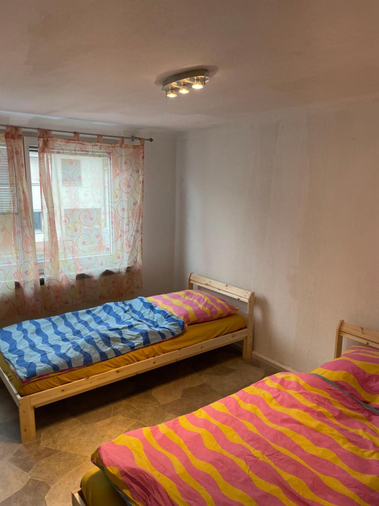 Haus Dambacher - Arbeiter-Monteurzimmer Нюртінген Екстер'єр фото