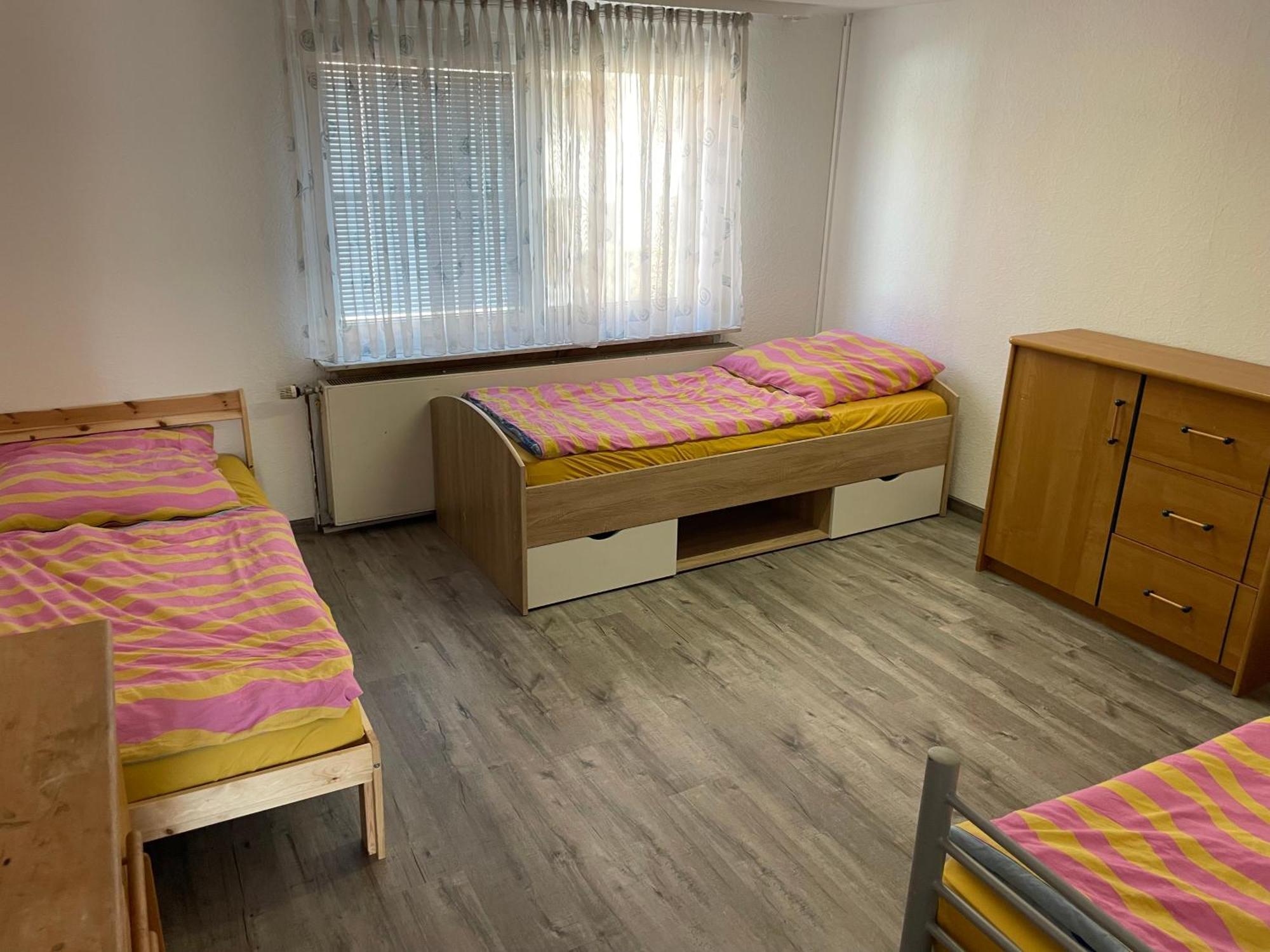 Haus Dambacher - Arbeiter-Monteurzimmer Нюртінген Екстер'єр фото